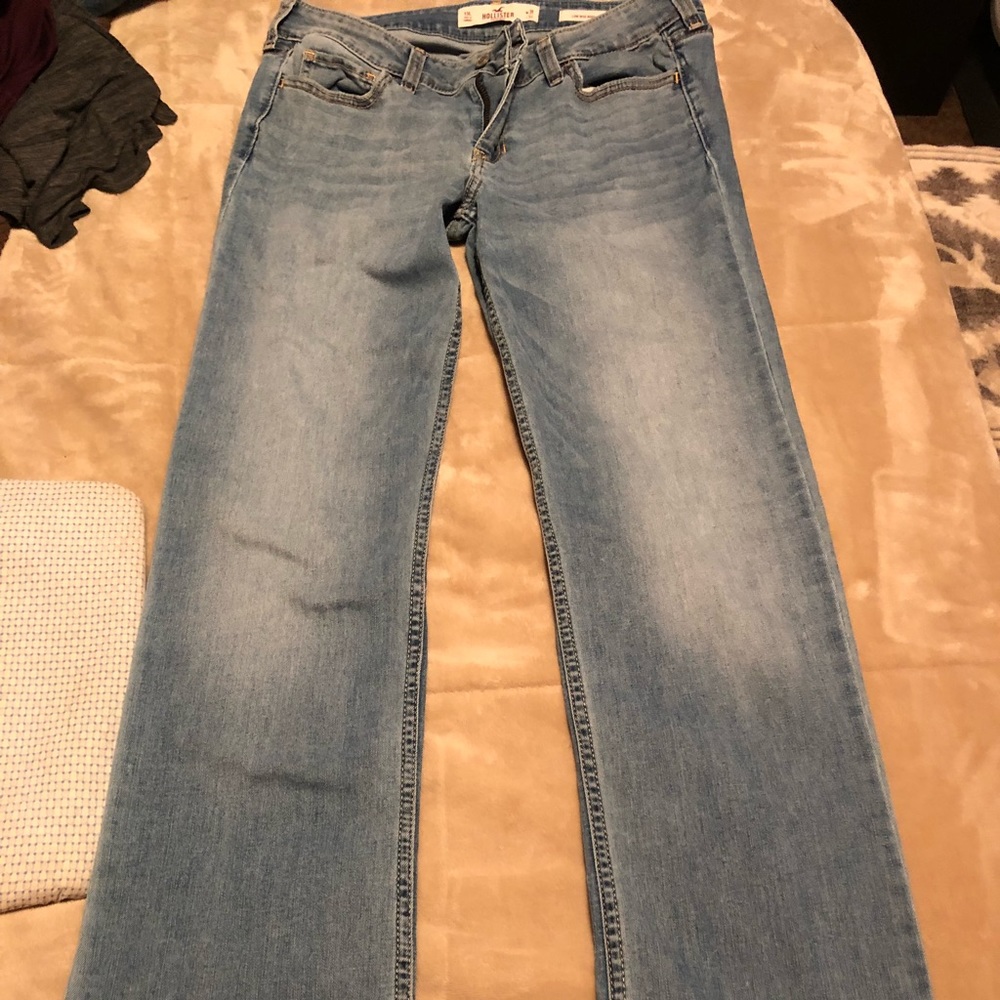 Hollister size 13 low rise boot.